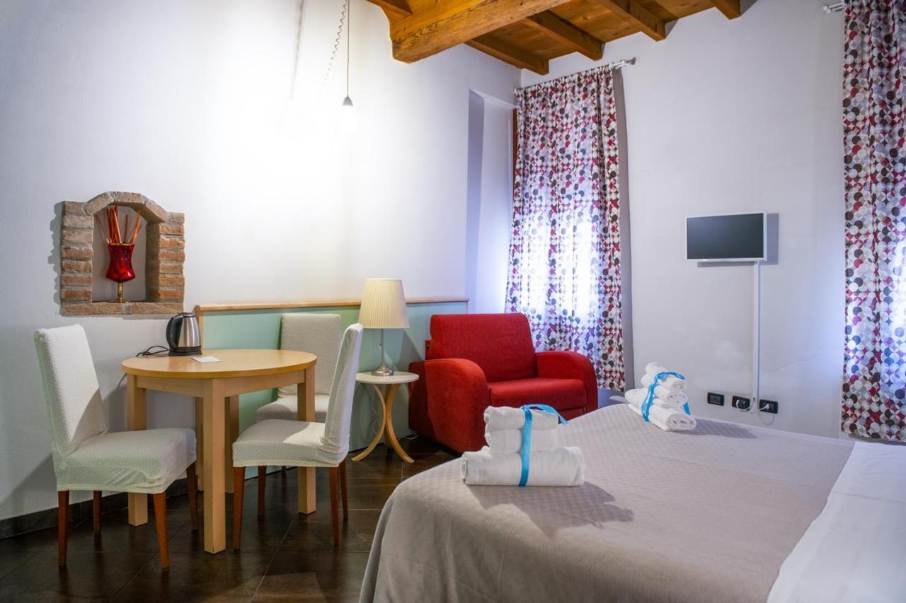 L'Ippogrifo Apartment Φεράρα Εξωτερικό φωτογραφία