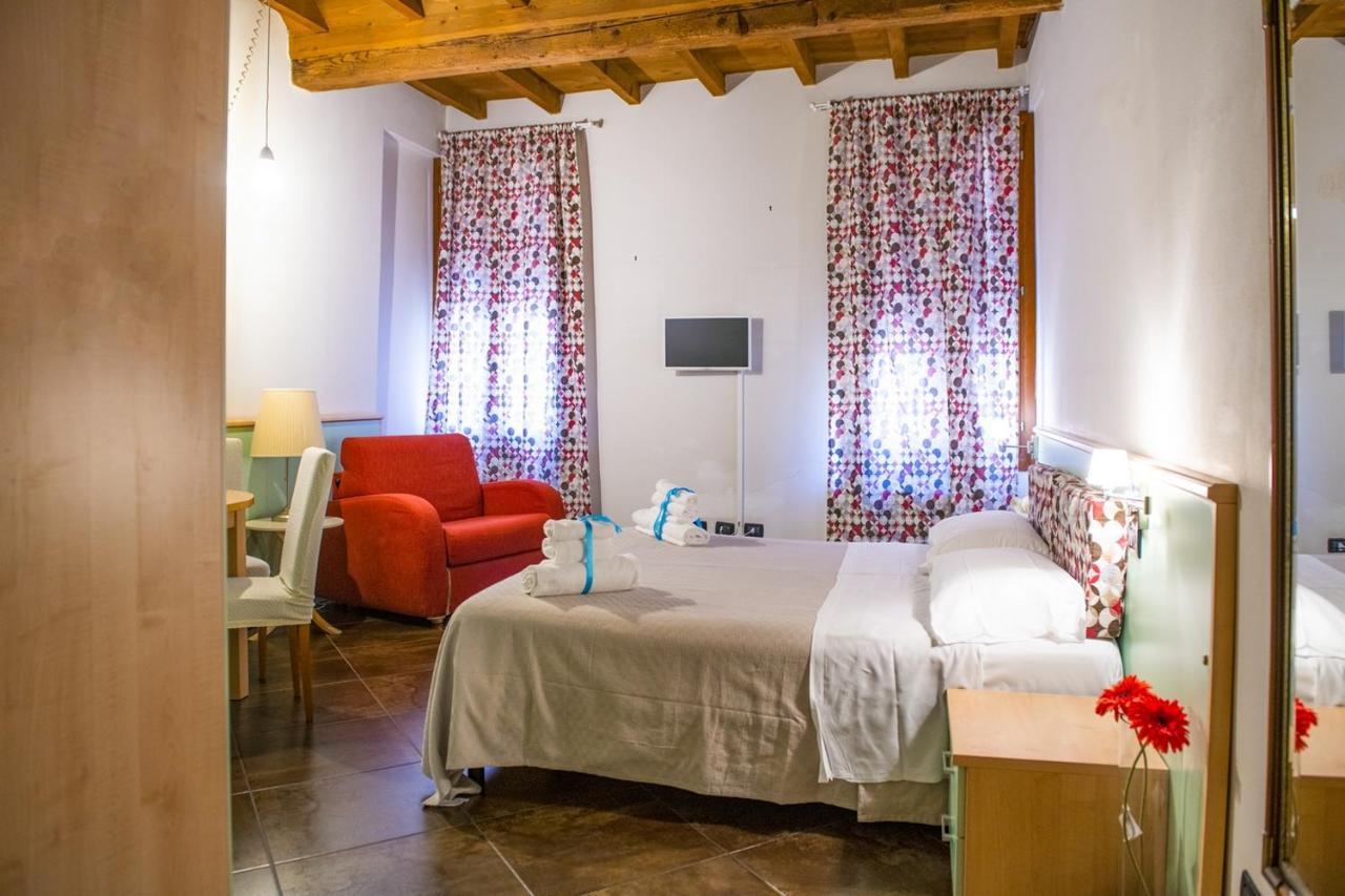 L'Ippogrifo Apartment Φεράρα Εξωτερικό φωτογραφία